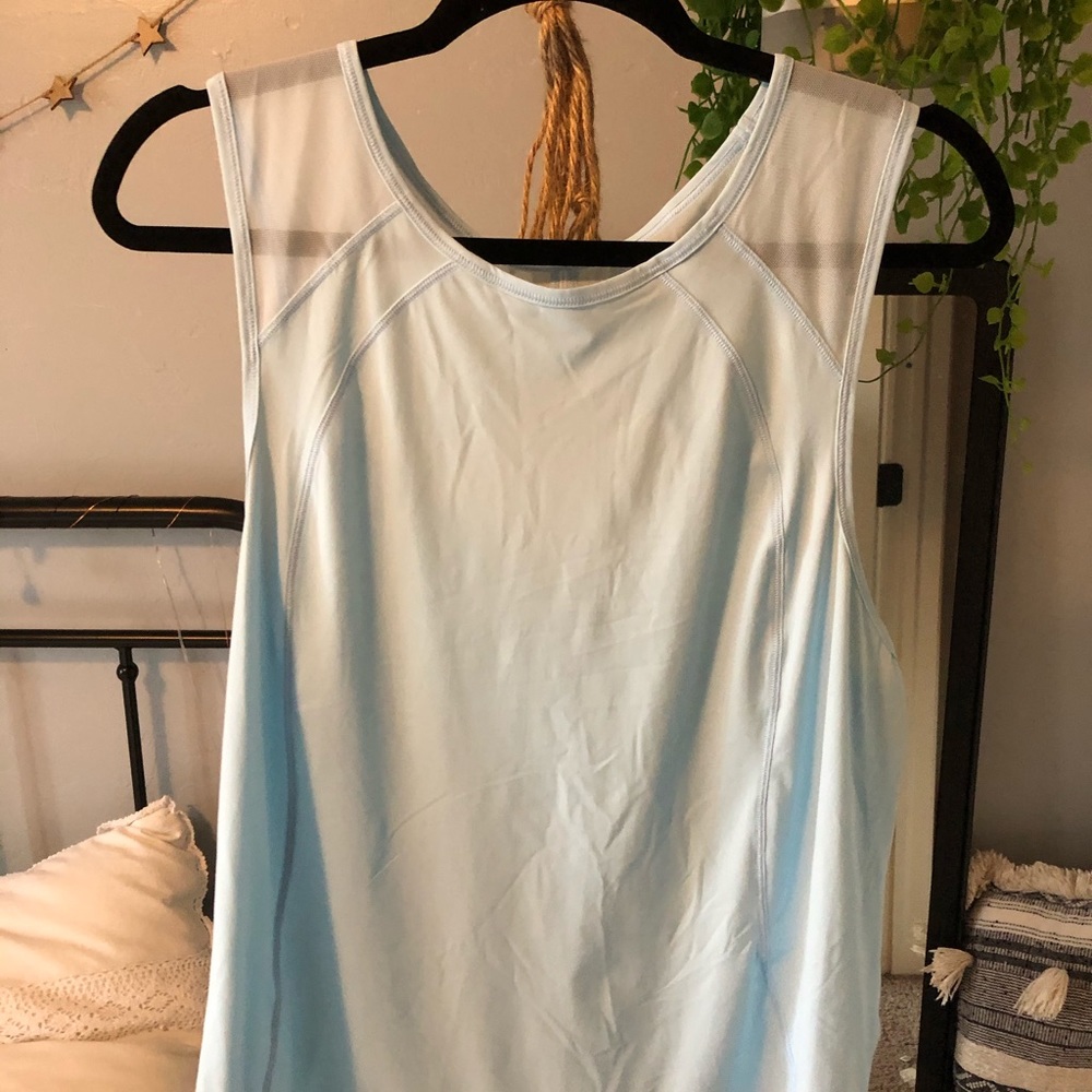 baby blue tank-reserves